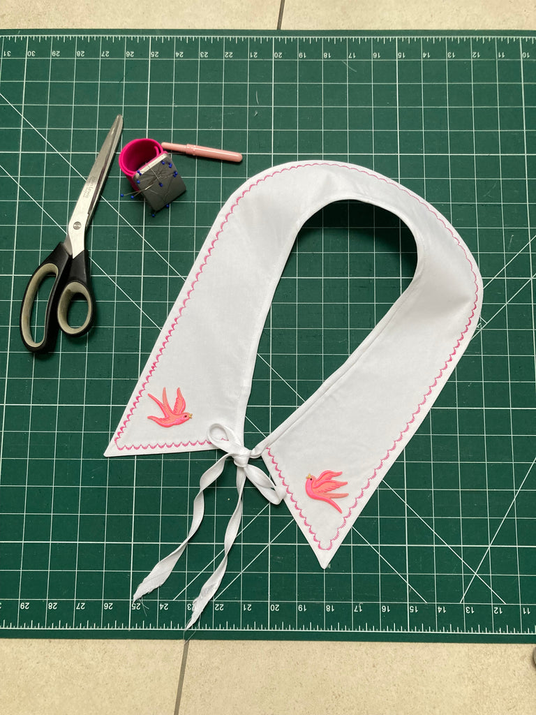 How to make a decorative collar